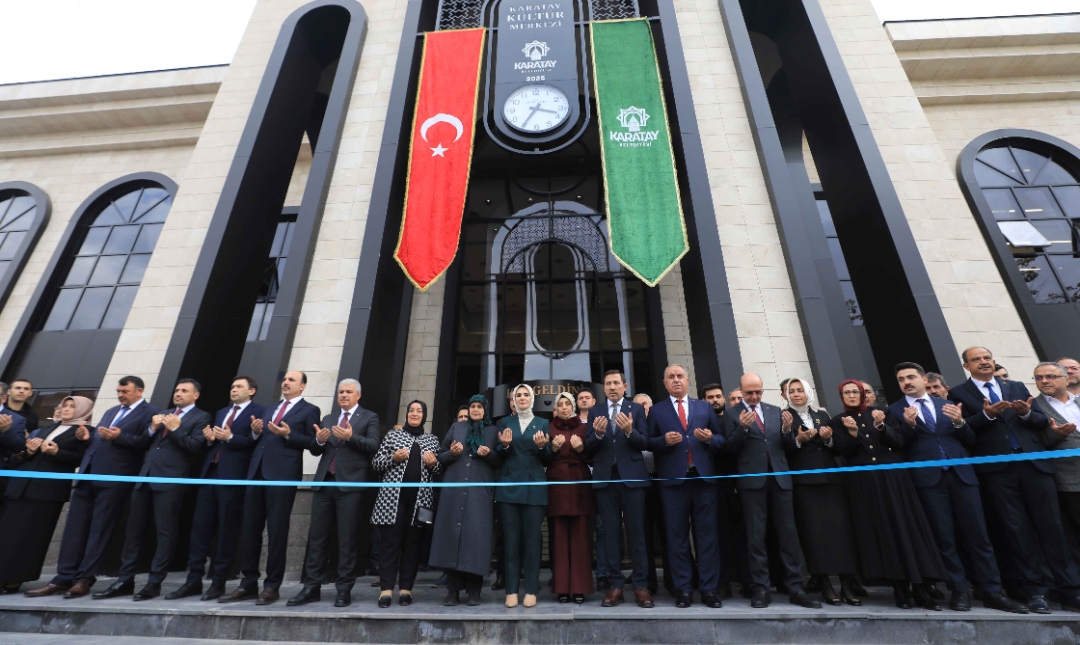 Karatay’a Aile Yılı’na Yakışan Eser: 250 Milyon TL’lik Kültür Merkezi Hizmete Açıldı