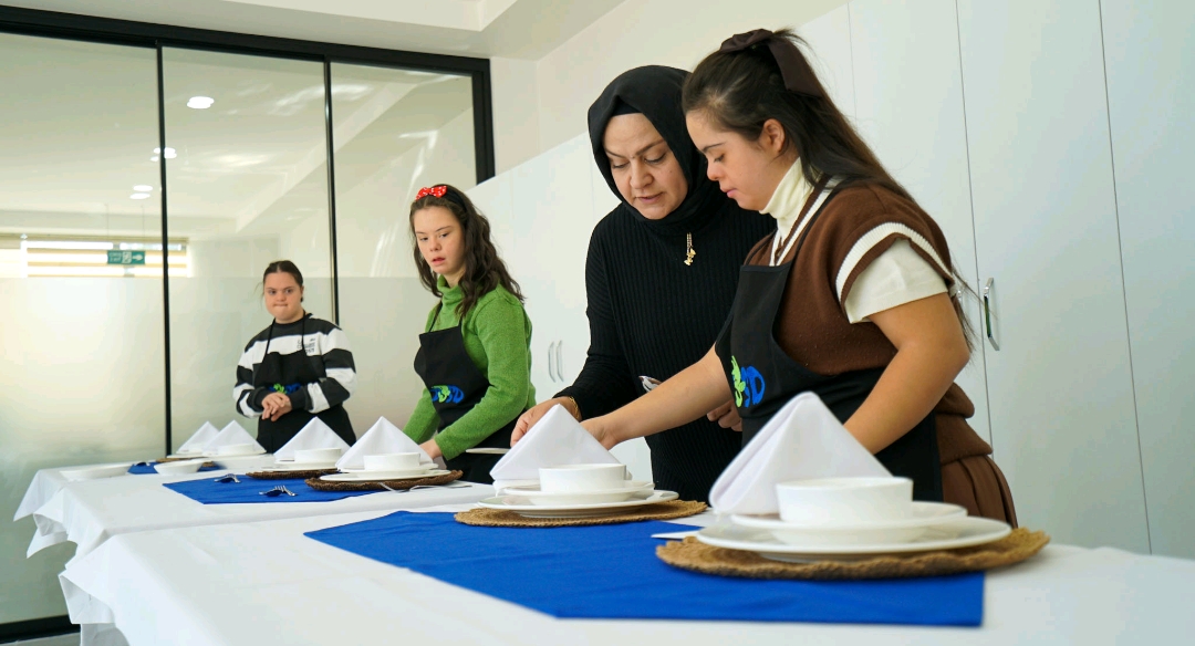 DOSD Meram, Down Sendromlu Gençleri İş Hayatına Hazırlıyor