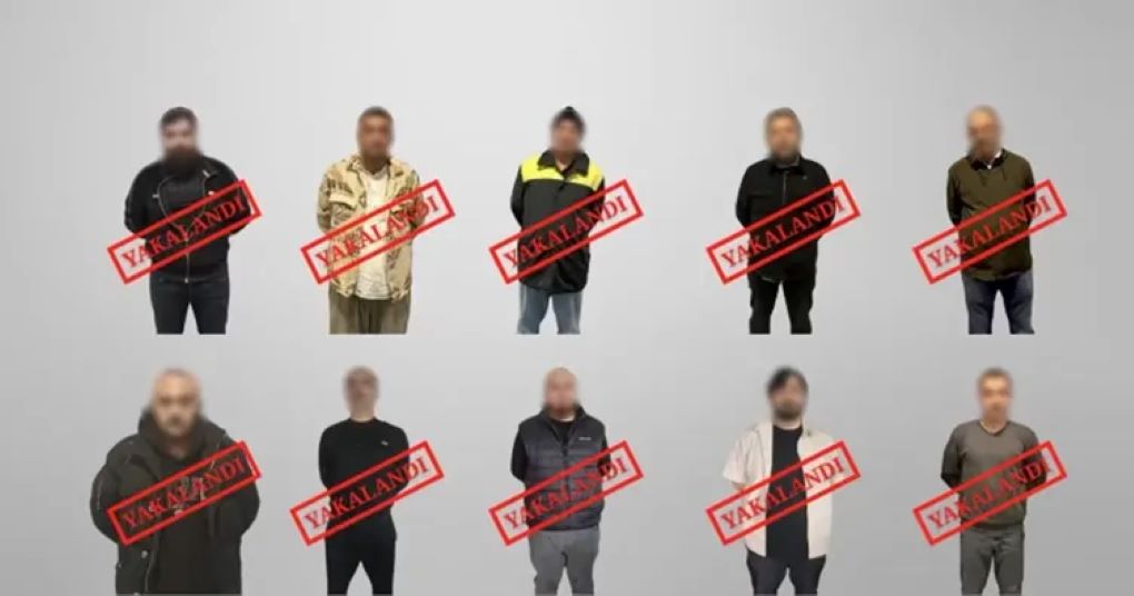 Kırmızı Bülten Operasyonu: Yurtdışında Yakalanan 10 Suçlu Türkiye’ye Getirildi!