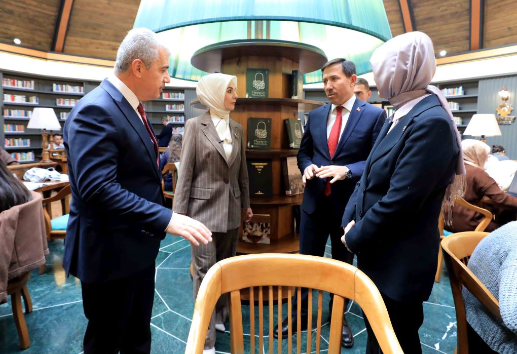 Bakan Göktaş Karatay’da! Hoşkubbe Bebek Kütüphanesi Aile Yılı’nın Örnek Projesi Oldu!