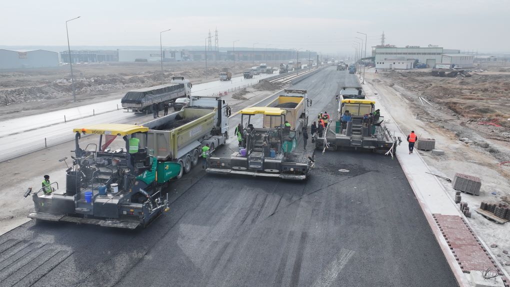 Konya Aslım Caddesi Tramvay Hattında Hızlandırılmış Asfalt Mesaisi!