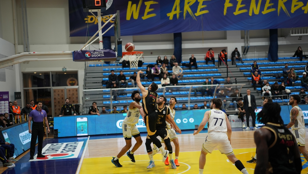 Büyükşehir İkinci Yarıya Galibiyetle Başladı