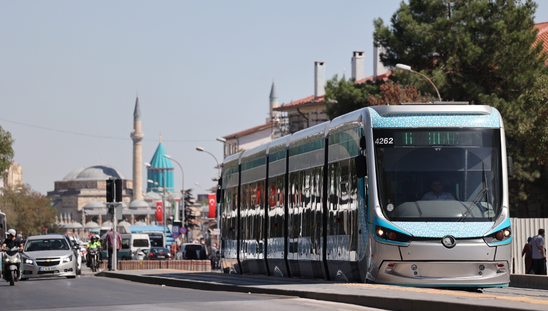 Konya, Öğrenci Ulaşımında Türkiye’ye Örnek Oluyor