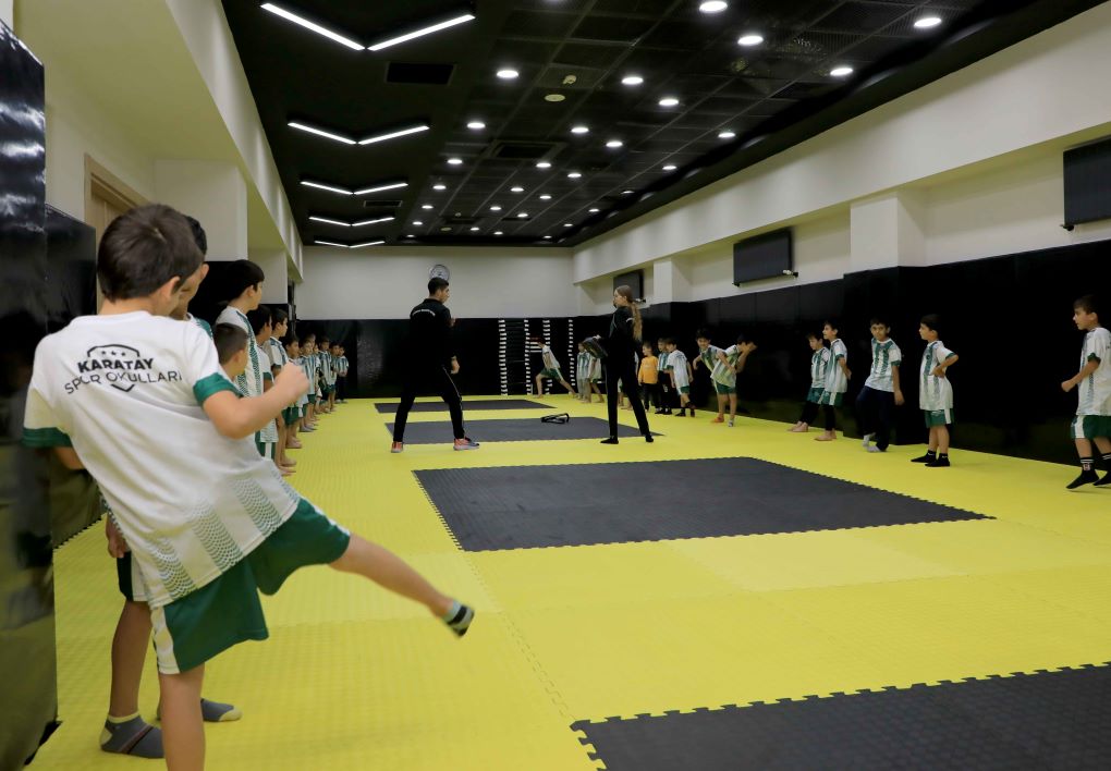 Karatay’da Çocuklar ve Gençler İçin Kış Spor Okulları Başlıyor!