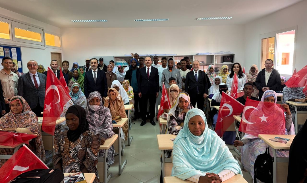 Başkan Altay, Moritanya’da Türkoloji Öğrencileriyle Buluştu
