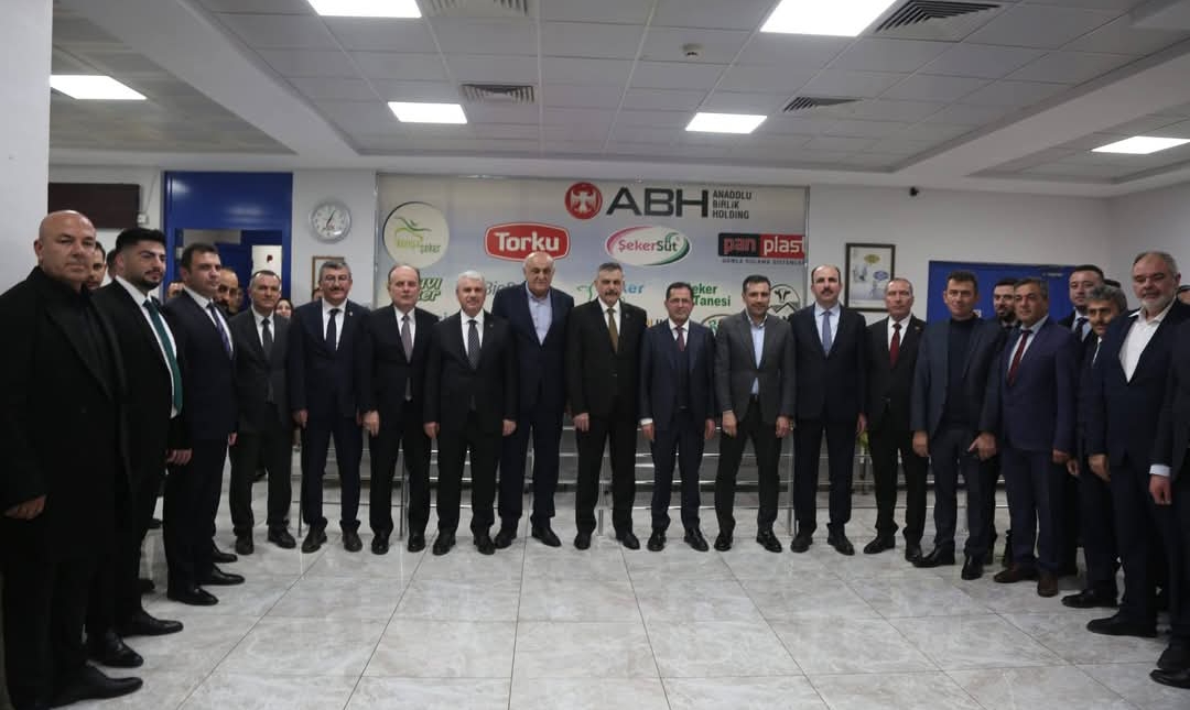 Bakan Çiftçi Çumra Şeker Fabrikasını Ziyaret etti 