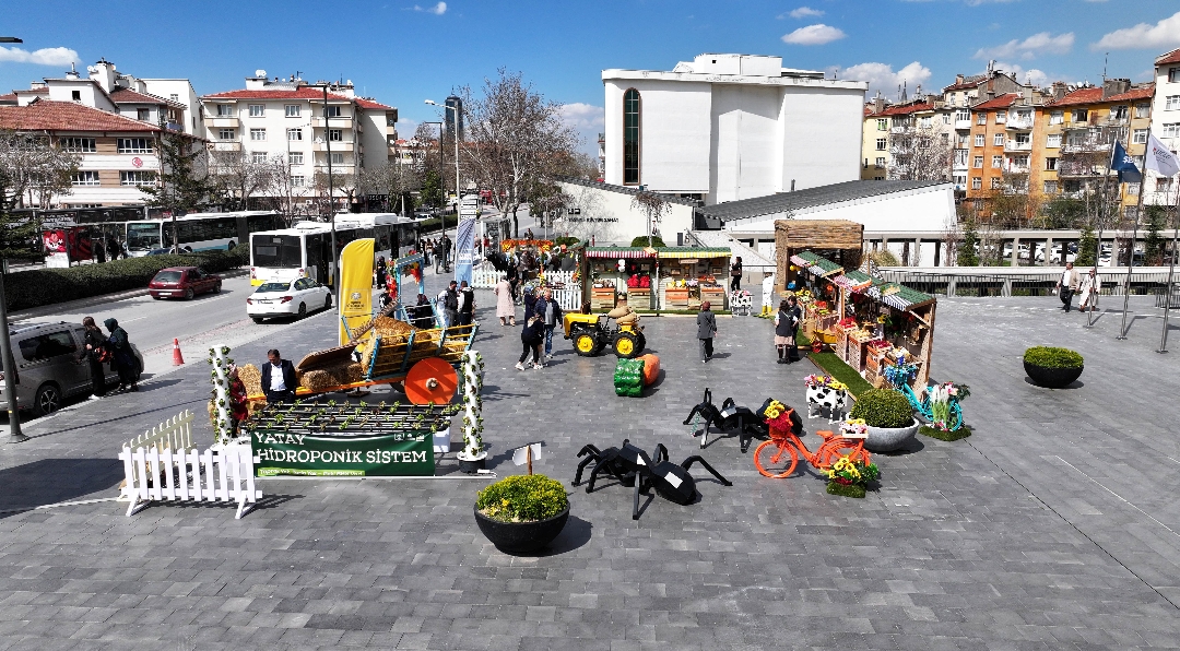 Konya’da Tarım Haftası Coşkusu: Büyükşehir’in Stantları Yoğun İlgi Görüyor