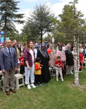 DOSD Meram’da 23 Nisan Coşkusu Özel Çocuklarla Taçlandı