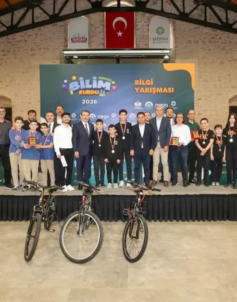 Meram’da Geleceğin Bilim İnsanları Bilgi Yarışmasında Buluştu