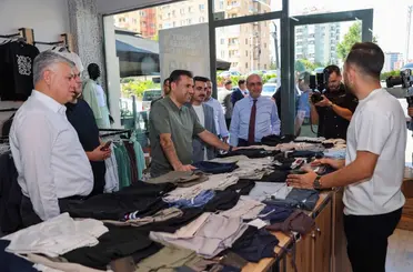 AK Parti İl Başkanı Fatih Özgökçen ve Başkan Pekyatırmacı Esnaf ve Vatandaşlarla Buluştu