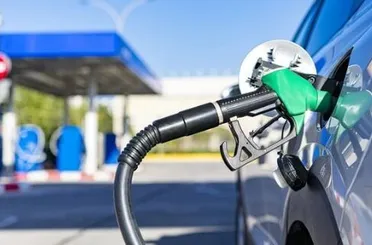 Akaryakıt fiyatlarını sarsacak haber! Eğer olursa arabalar trafiğe çıkamaz! 