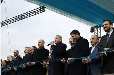 Amacımız bir yıl içinde 319 bin konut ve köy evini hak sahiplerine teslim etmektir