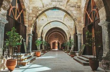 Anadolu’nun ruhunu Karatay’da hisset