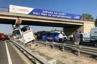 Ankara Polatlı'da feci kaza!Otobüs köprüye saplandı!10 kişi öldü!