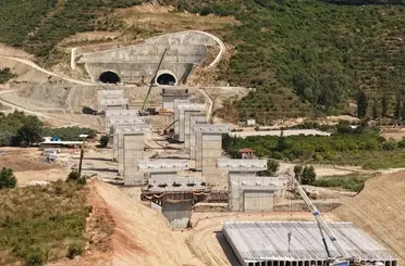 Antalya-Alanya Otoyolu’nda çalışmalar hızlandı! 2,5 saatlik yol 36 dakika olacak!