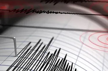 Antalya'da Korkutan Deprem!