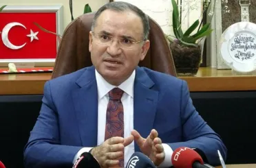 Bakan Bozdağ'dan Başkan Erdoğan'ın adaylığına ilişkin açıklama: Anayasal hakkıdır