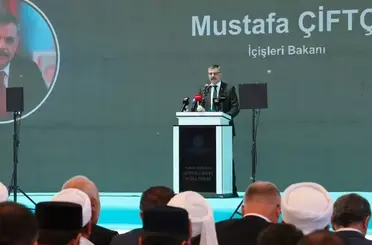 Bakan Çiftçi Sivas’ta Konuştu: “Önümüzde Yeni Bir Sorumluluk Var, O da Türkiye Yüzyılı”