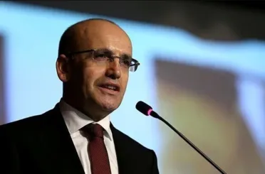 Bakan Şimşek'ten merakla beklenen 2024 asgari ücret zammı mesajı