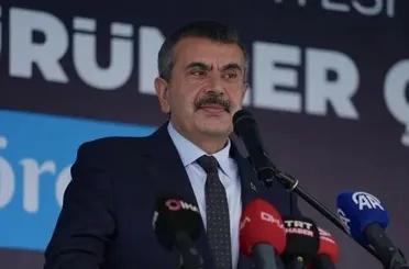 Bakan Tekin: Okul Kayıt Ücreti Yasal Değil! 30 Bin Temizlik Personeli Alınacak!