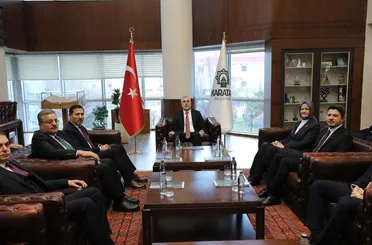 Bakan Vedat Işıkhan Karatay Belediyesi’ni Ziyaret Etti!