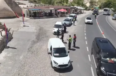 Bakan Yerlikaya: Bayram Tatilinin 2. Gününde 7️2️6️ Trafik Kazası! 1️6 Kişi Hayatını Kaybetti!