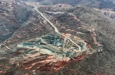 Bakan Yerlikaya: Bin 700 Personel Çalışıyor! Önceliğimiz İşçilerimizi Kurtarmak !