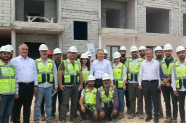 Bakan Yerlikaya, kalıcı deprem konutlarını inceledi