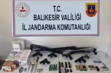 Bakan Yerlikaya: “MAHZEN-8” Operasyonlarında 4️ İlde Organize Suç Örgütü Çökertildi
