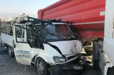 Bakan Yerlikaya:Tatilin ilk 5 gününde 38 vatandaşımız trafik kazasında hayatını kaybetti