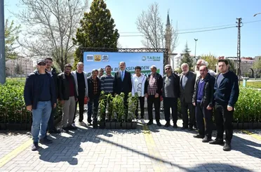 Başkan Altay: Çiftçimize Destek Sürüyor, 31 Bin 420 Meyve Fidanı Toprakla Buluştu