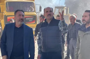 Başkan Altay Doğanbey’de Çıkan Yangın Sonrası Bölgeyi Ziyaret Etti!