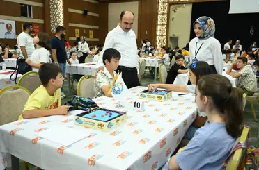 Başkan Altay Genç Komek Öğrencileriyle Bir Araya Geldi
