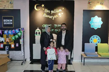 Başkan Altay İlk Oruç Hediyelerinin Dağıtımına 31 İlçede Başladıklarını Açıkladı