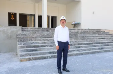 Başkan Altay Ladik’te Yapımında Sona Gelinen Düğün Salonu’nu İnceledi!