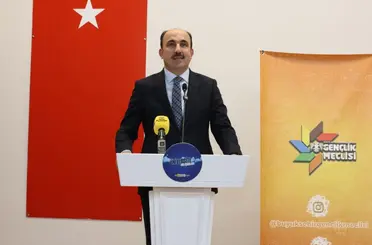 Başkan Altay NEÜ Öğrencileriyle Buluştu: Konya’da Raylı Sistem Seferberliği