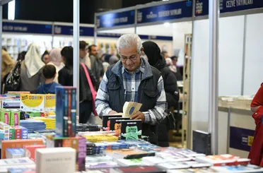 Başkan Altay Tüm Kitapseverleri Konya Kitap Günleri’ne Davet Etti!