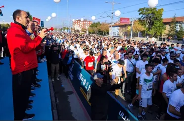 Başkan Altay Tüm Sporseverleri Konya Yarı Maratonu Heyecanına Ortak Olmaya Davet Etti