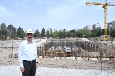 Başkan Altay: “Türkiye’nin En İkonik Kütüphanesini Gençler İçin Yapıyoruz”