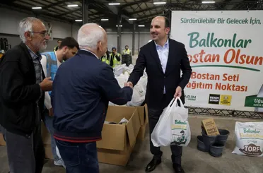 Başkan Altay’dan “Balkonlar Bostan Olsun” Projesine Yoğun İlgiye Teşekkür