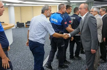 Başkan Kavuş, personeliyle bayramlaştı