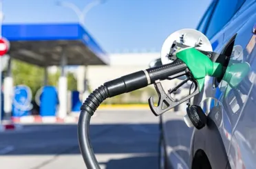 Benzin ve motorine büyük indirim geliyor