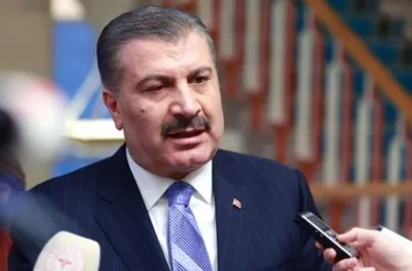 Cinsiyet değiştirme' ve 'Malzeme krizi' iddiaları! Bakan Koca: Buna asla müsaade etmeyiz