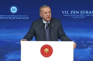 Cumhurbaşkanı Erdoğan: Dijital Dünya Tüm Değerleri Tahrip Ediyor!