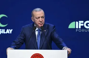 Cumhurbaşkanı Erdoğan'dan Önemli Uyarı! Sosyal Medya Toplum Yapısını Hedef Alıyor!