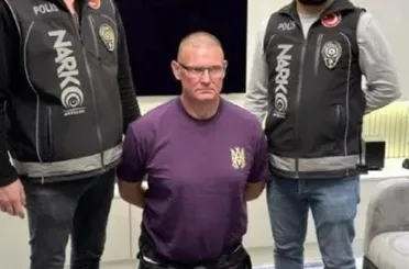Emniyet'ten 2 ilde nefes kesen operasyon! Avrupa’nın uyuşturucu baronu Antalya'da yakalandı!