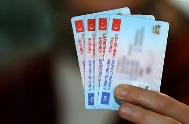 Eski Tip Sürücü Belgelerinin Yenilenme Süresi Uzatıldı!