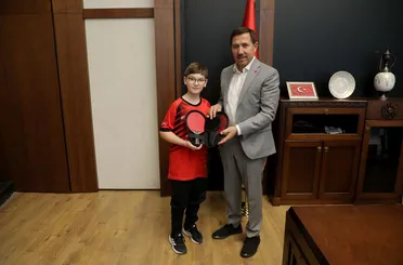 Hasan Kılca: “Avrupa İkincisi Tahir Efe’nin çalışma azmi örnek olmalı”