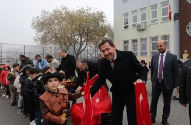 Hasan Kılca, Yerli Malı Haftası’nda Öğrencilerle Buluştu