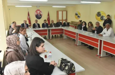 KARATAY BELEDİYE BAŞKANI KILCA’DAN ÖĞRETMENLERE 24 KASIM ZİYARETİ